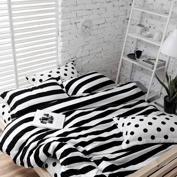 30 Printed Bedding Sets To Refresh Your Bedroom - DigsDigs