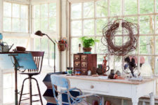 24 an art studio in a she shed is a great way to enjoy your hobby without being disturbed