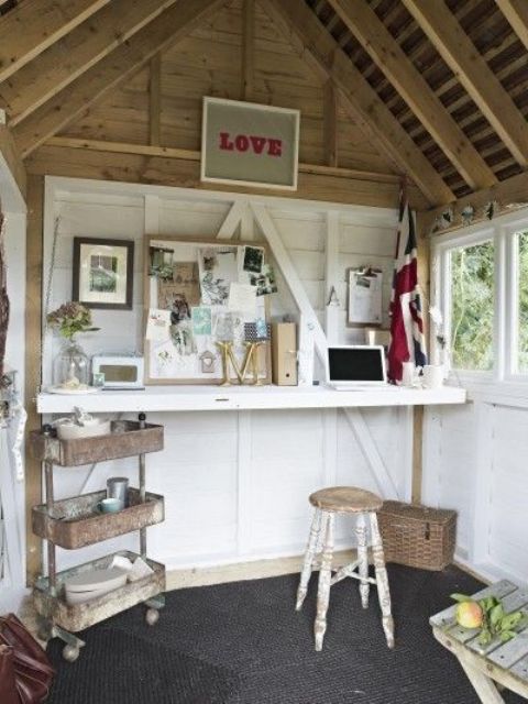 Your Personal Oasis: 26 She Shed Ideas - DigsDigs