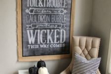 23 a chalkboard sign in burlap can be DIYed easily and without wasting much time or money