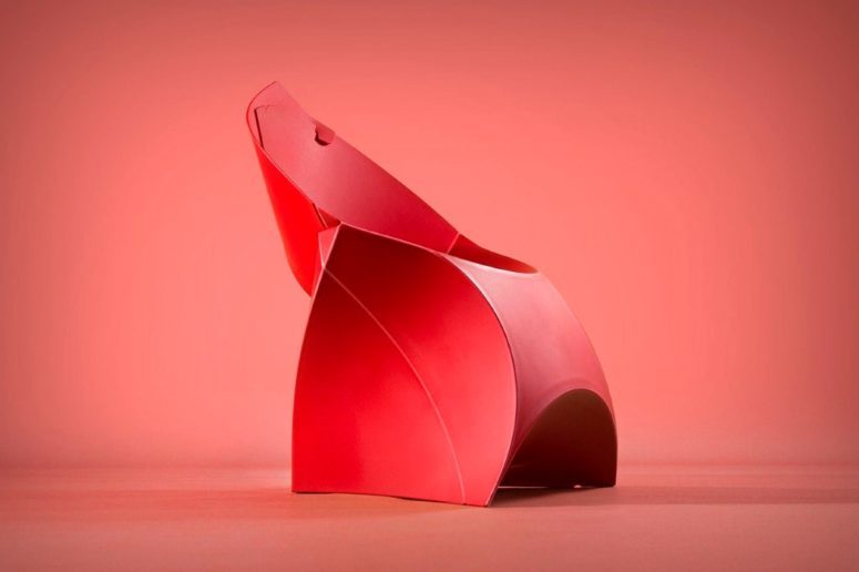 Flux Chair by designers Douwe Jacobs and Tom Schouten (via www.digsdigs.com)