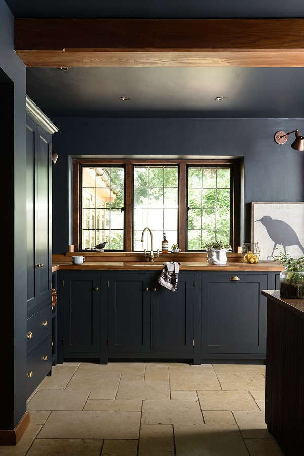 Dark And Atmospheric Vintage Moody Kitchen By deVOL - DigsDigs