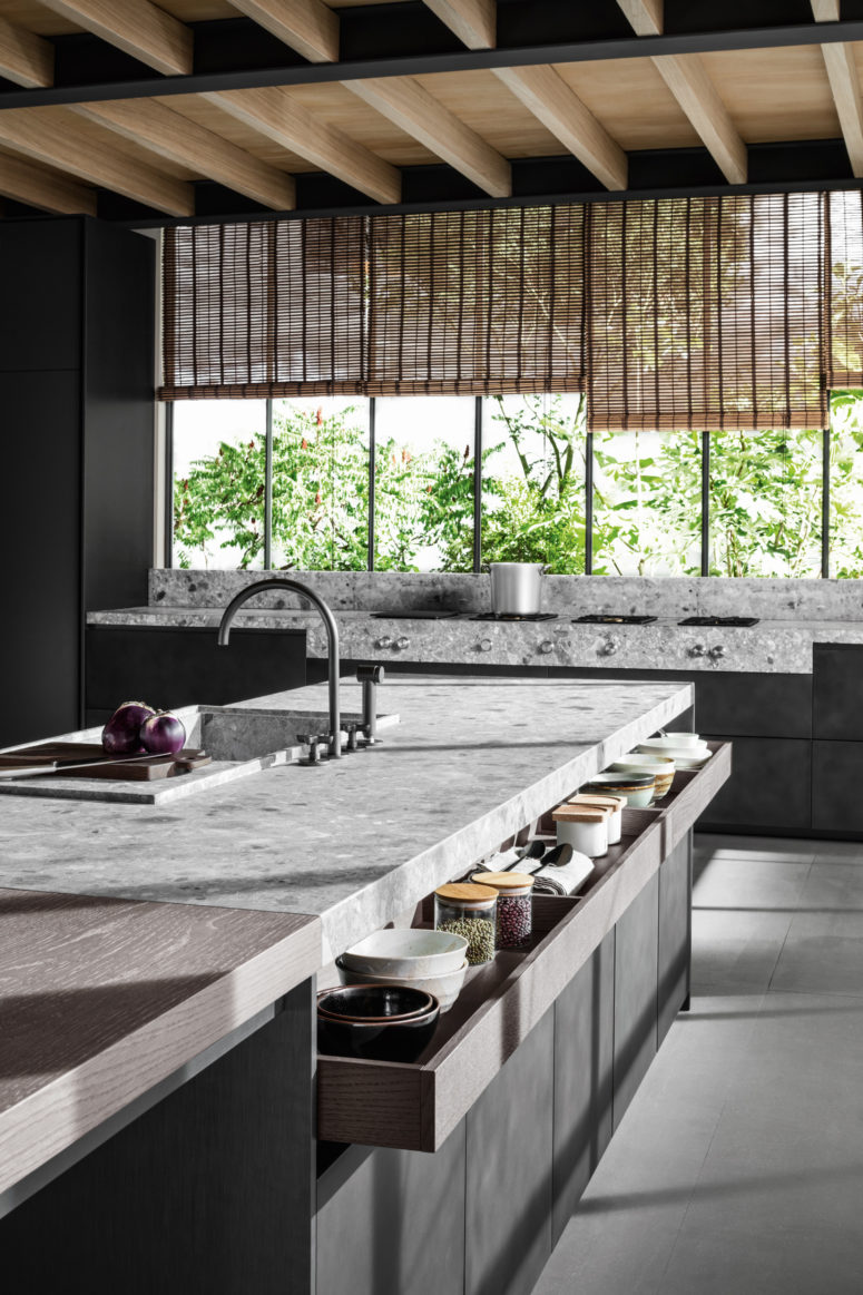 There are pullout trays, open-ended drawers, and undertop trolleys that increse functionality