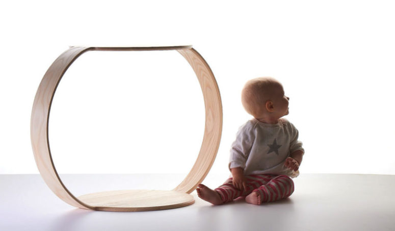 The table is a cool idea for any modern living room, get inspired and hurry up to get on or two for a bold combo