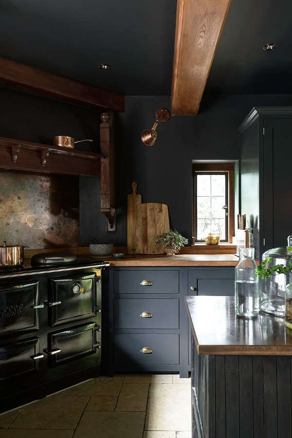 Dark And Atmospheric Vintage Moody Kitchen By deVOL - DigsDigs