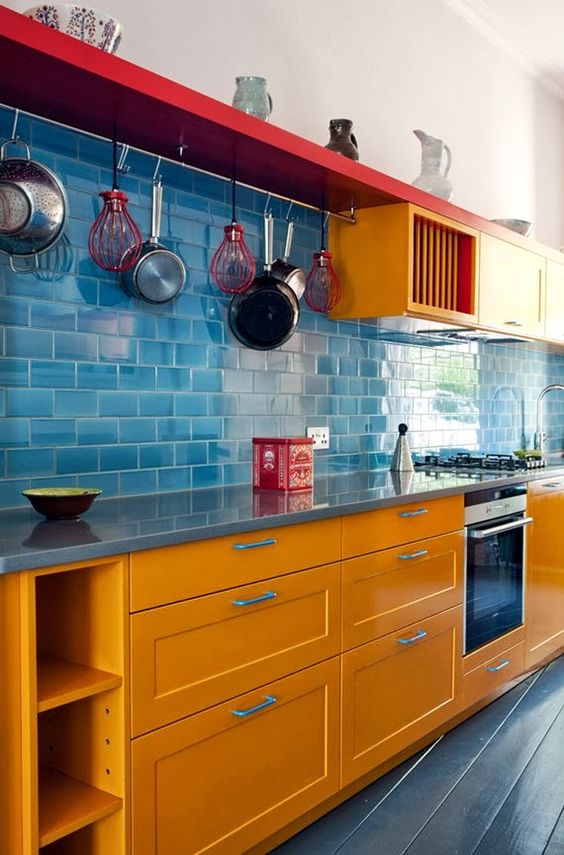 27 Cheerful Orange Kitchen Decor Ideas