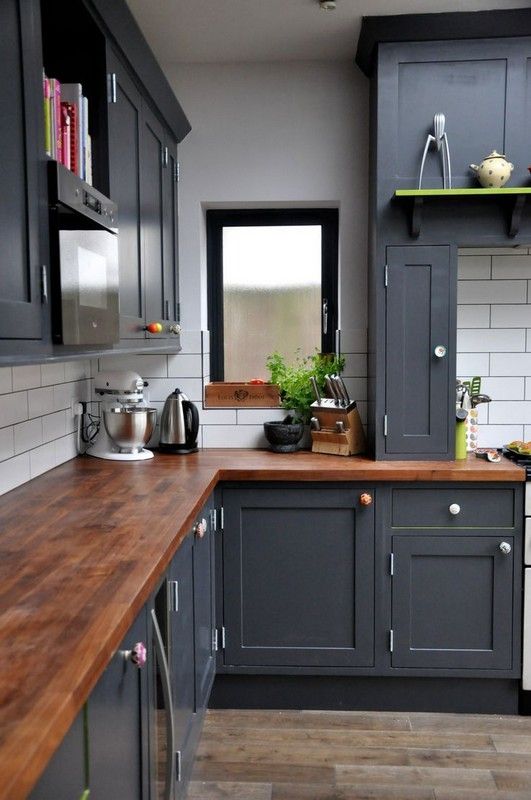 3 Coolest Kitchen Layouts With 27 Examples - DigsDigs