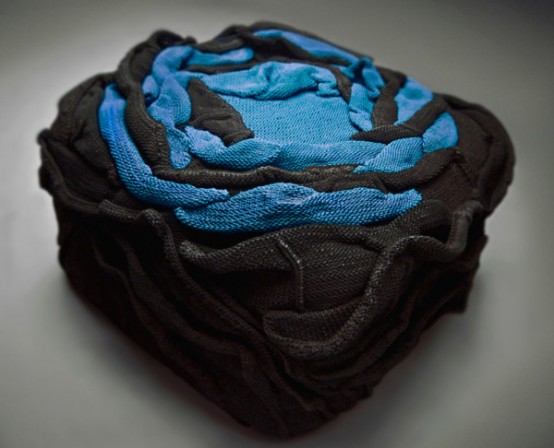 crocheted furniture by Monomoka (via www.digsdigs.com)