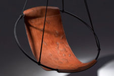 02 Its stylish yet simple design is complemented with chic materials like leather of different shades