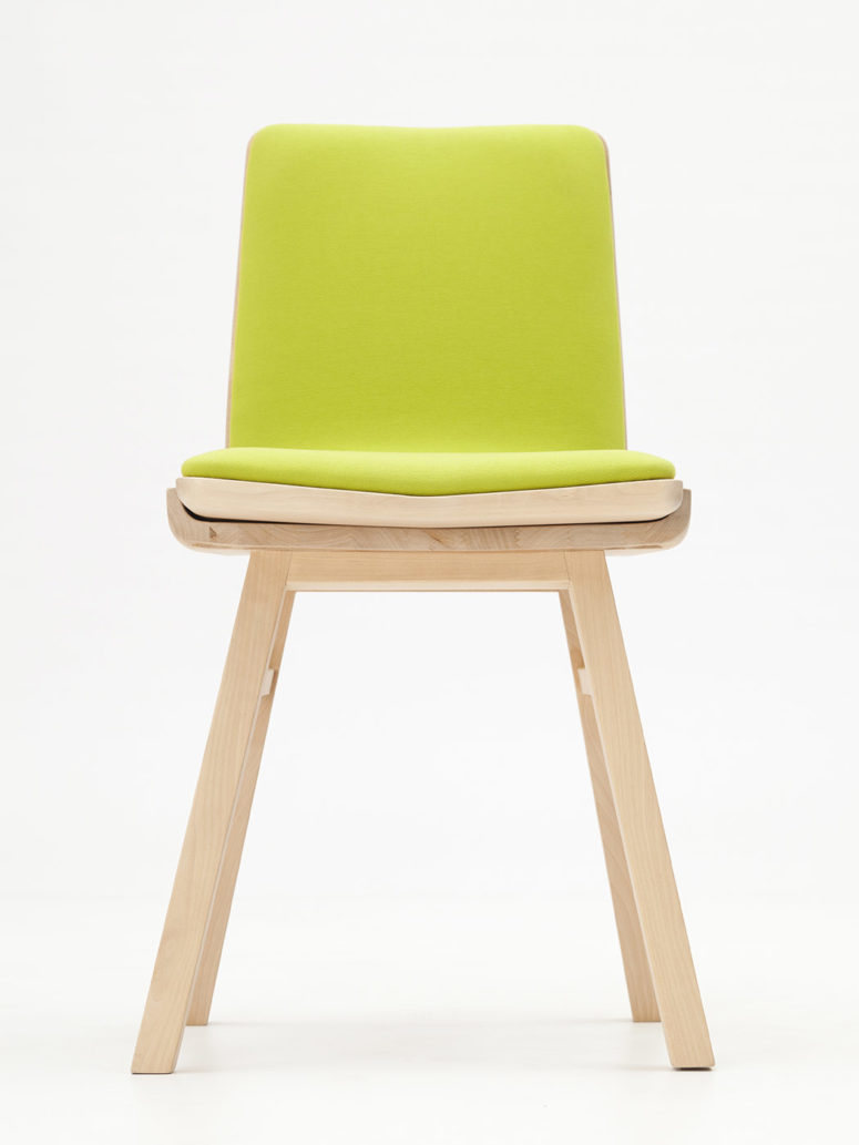 The chair can be divded into two parts, a stool and traditional Japanese zaisu, so modern design contrasts the traditional Eastern look