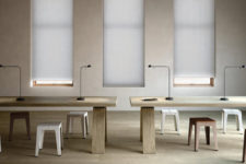 04 This is a table lamp, very comfortable for reading and writing