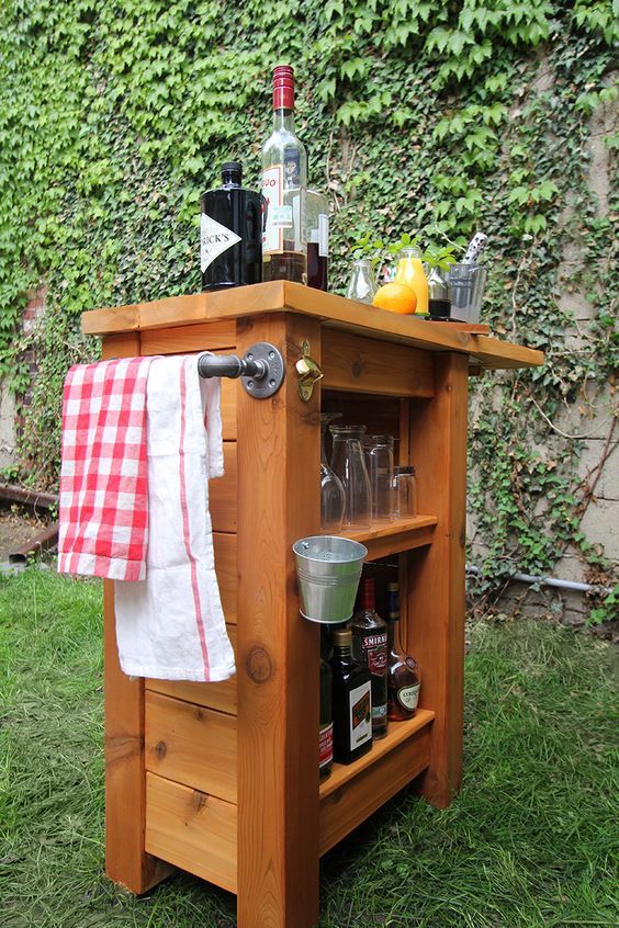a small and comfy wooden bar item can be DIYed by you to fit your space