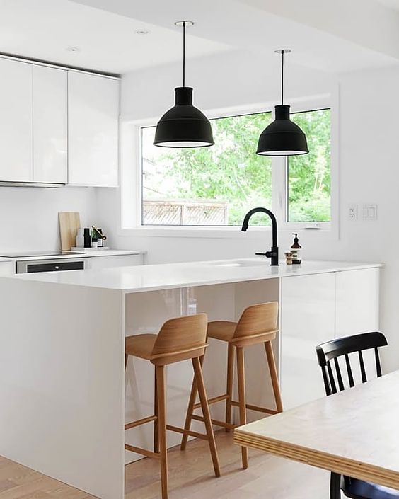 30 Airy And AllWhite Kitchen Designs DigsDigs
