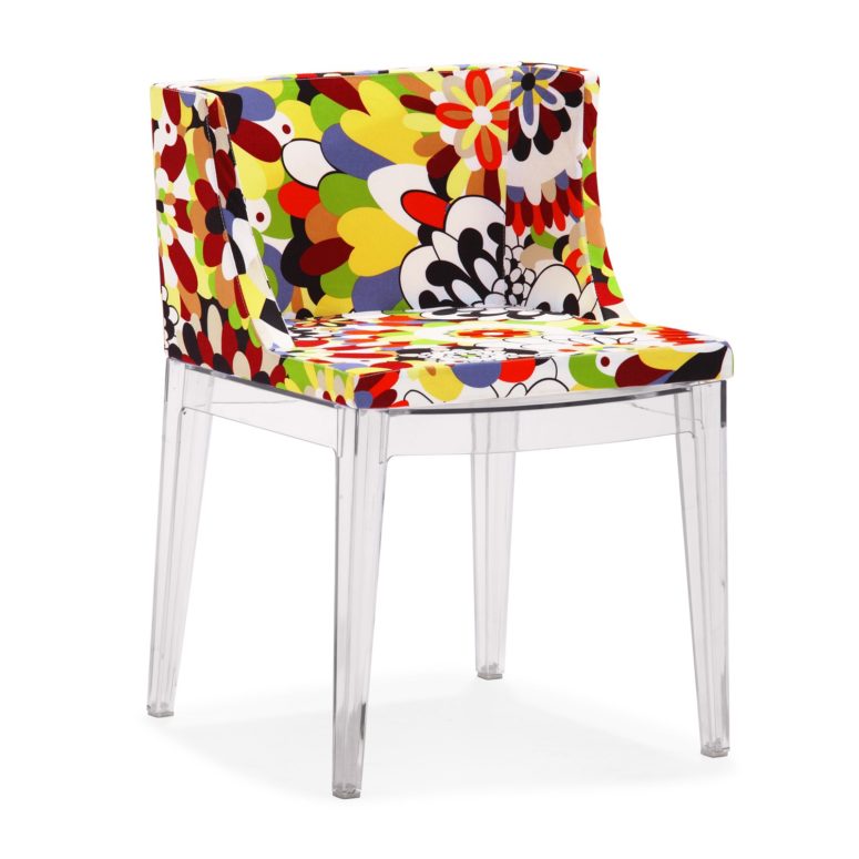 chair with floral prints The colorful art floral print is characteristic of Italian and Spanish design