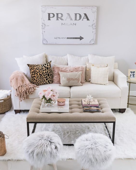 25 Swoon Worthy Glam  Living  Room  Decor  Ideas  DigsDigs