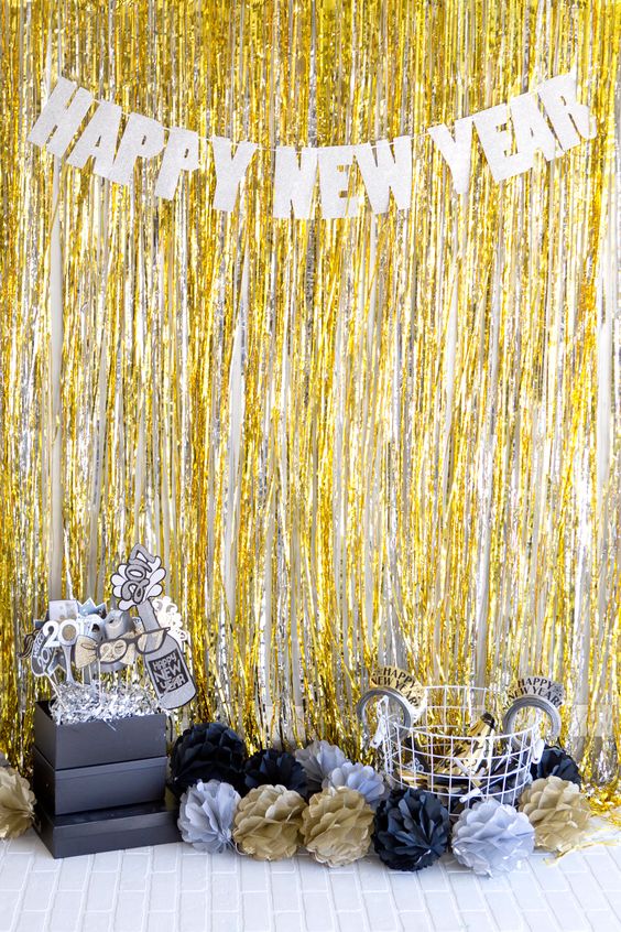 27 Decor Ideas For An Ultimate New Year Party - DigsDigs