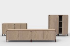 05 Light-colored wood is accentuated with bold frames