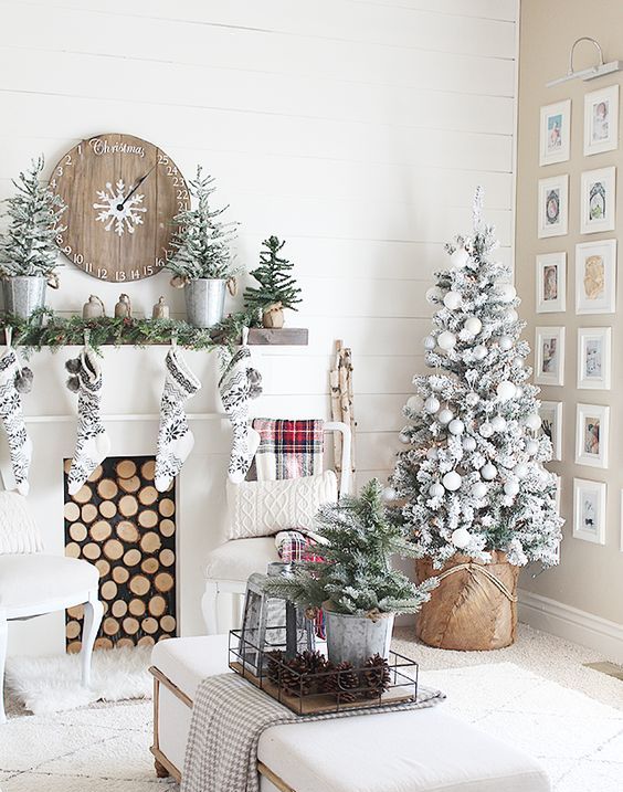 91 Cozy Farmhouse Christmas Decor Ideas - DigsDigs