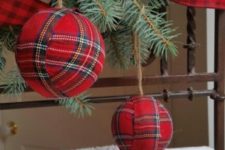 17 wrap ornaments with plaid yourself to make your tree look traditional and festive
