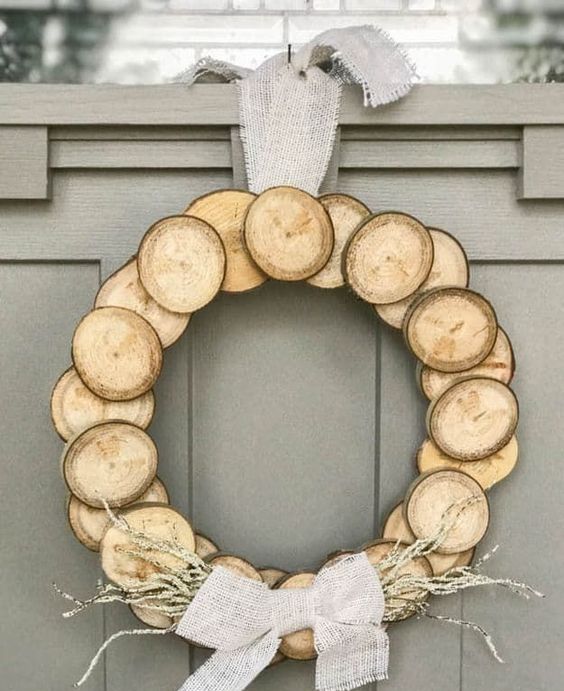 Download 25 Rustic Wood Slice Christmas Decor Ideas Digsdigs PSD Mockup Templates
