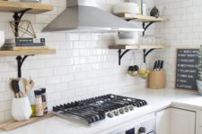 17 stainless steel appliances are often mixed with gold touches to add an elegant touch