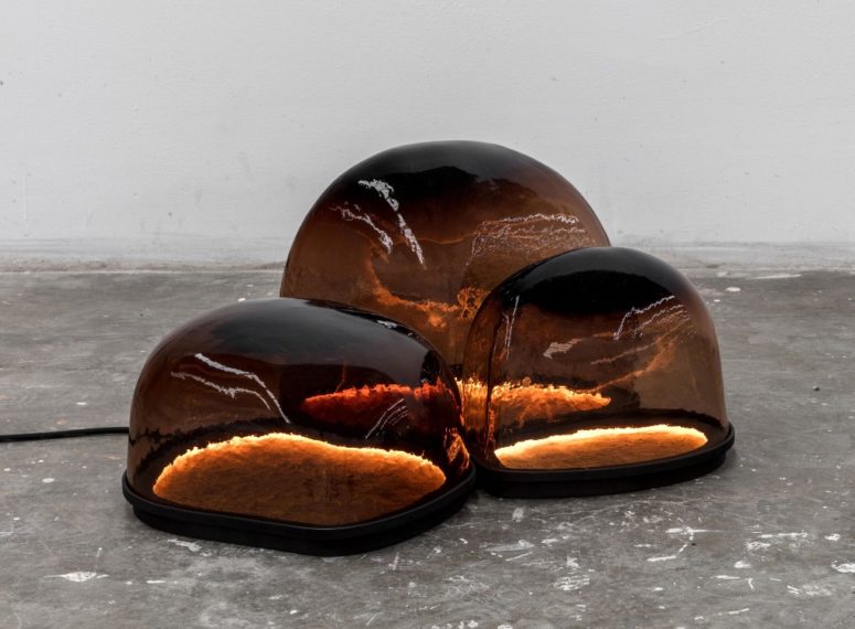 These adorable lamps are a part of Alquimia collection, and they are made of rock