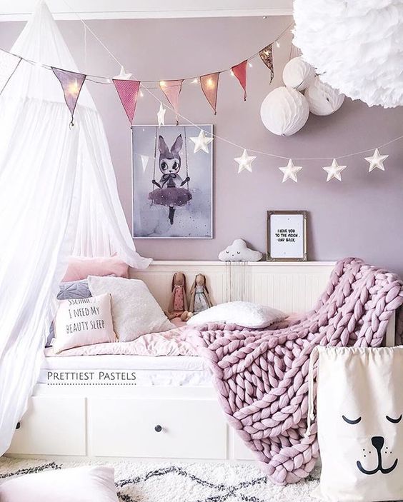 26 String Lights Ideas To Make A Kid S Room Dreamy