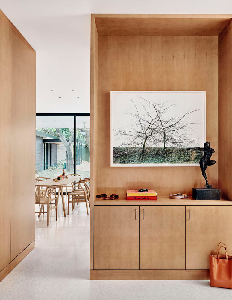The furniture chosen for the house is mid century modern at its finest, it shows off pure elegance of design The furniture chosen for the house is mid-century modern at its finest, it shows off pure elegance of design