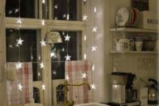 09 cute star string lights as window decor are great not only for winter holidays but all year round