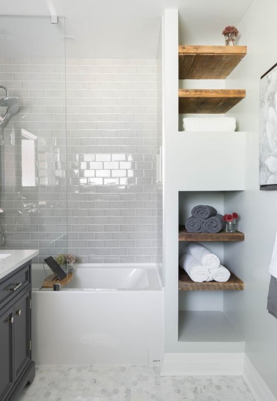 such built-in yet open shelving with wooden shelves for a chic look