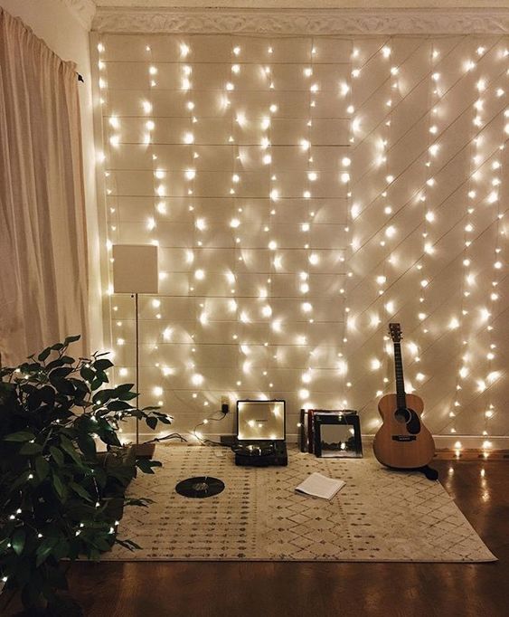 25 Cozy String Lights  Ideas  For Living Rooms  DigsDigs