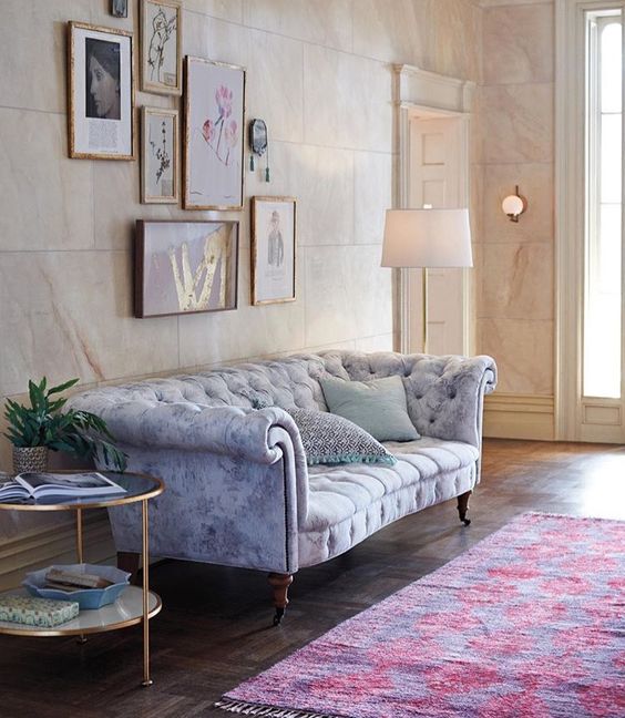 25 Ways To Integrate A Chesterfield Sofa Into Your Interior - DigsDigs