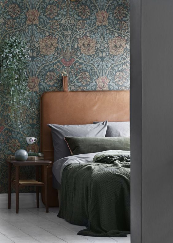 27 Stylish Ways To Spruce Up A Headboard Wall DigsDigs