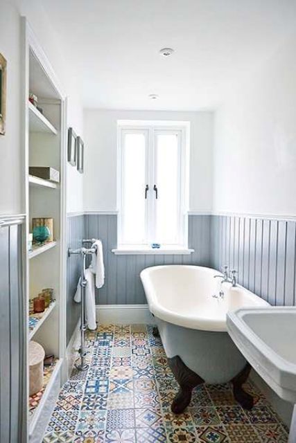 Wainscoting In Bathrooms: 25 Stylish Ideas - DigsDigs