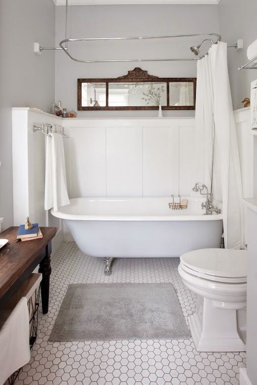 wainsocting here is an alternative to usual tiles and helps to recreate a vintage style in the bathroom