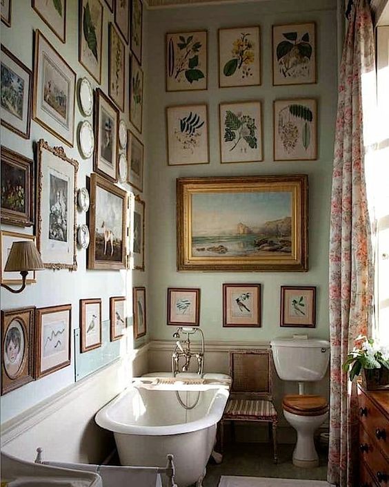 25 Stylish Ways To Decorate Bathroom Walls DigsDigs