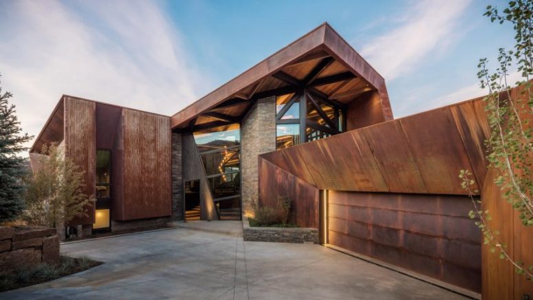 This Colorado residence features unique architecture, a bold triangular shape and a chic use of metal This Colorado residence features unique architecture, a bold triangular shape and a chic use of metal