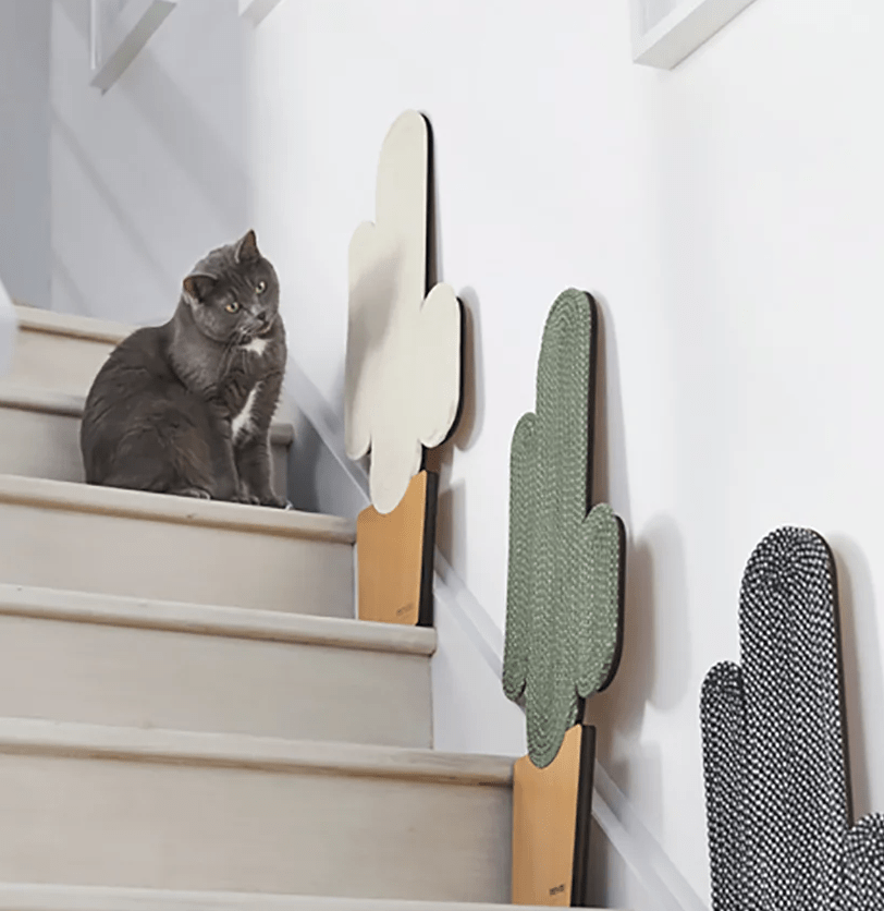 Create a whole gallery of these scratchers to make your cats have much fun