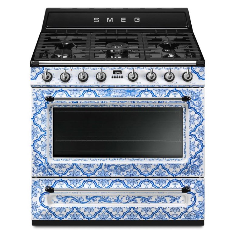 Or rock such a fantastic blue printed cooker