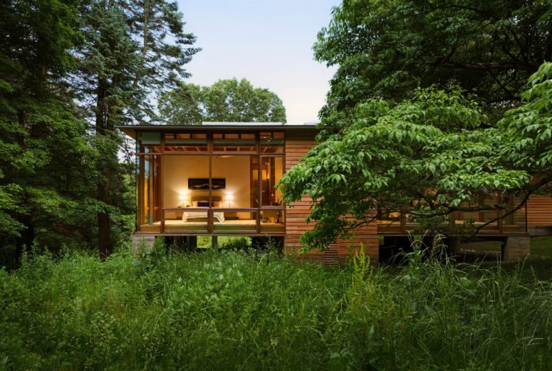 The exterior and interior decor is done with natural materials like wood and the spaces are opened to outdoors The exterior and interior decor is done with natural materials like wood and the spaces are opened to outdoors