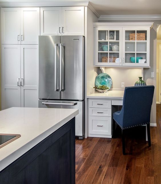 25 Ideas To Incorporate An Office Nook Into A Kitchen Digsdigs A Modern Farmhouse In White With Home Office Nook Accented An Artwork And