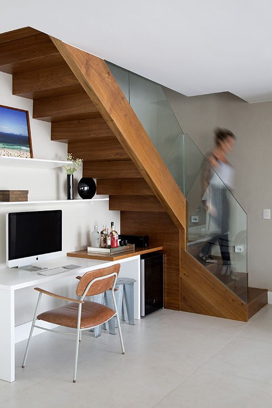 25 Home Office Nooks Under The Stairs Digsdigs