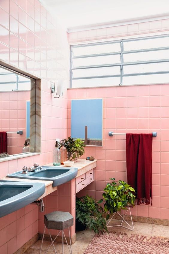 84 Lovely And Cute Pink Bathroom Decor Ideas - DigsDigs
