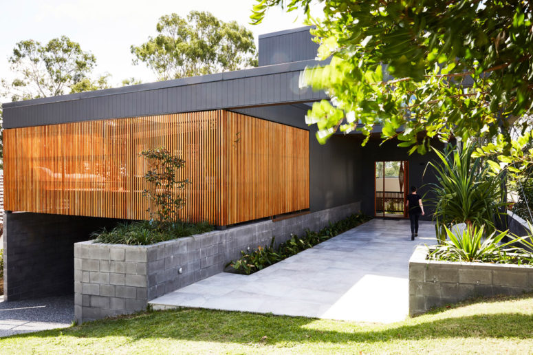 This contemporary house inspires indoor outdoor living and shows how to create a balance in between separation and togetherness for a family This contemporary house inspires indoor outdoor living and shows how to create a balance in between separation and togetherness for a family