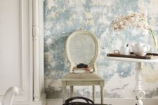 06 a grey shabby plaster wall plus vintage furniture create a dreamy shabby chic space