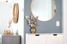 modern bathroom with a floating vanity