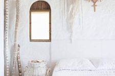 17 white plaster walls are an amazing idea for a rustic or boho space