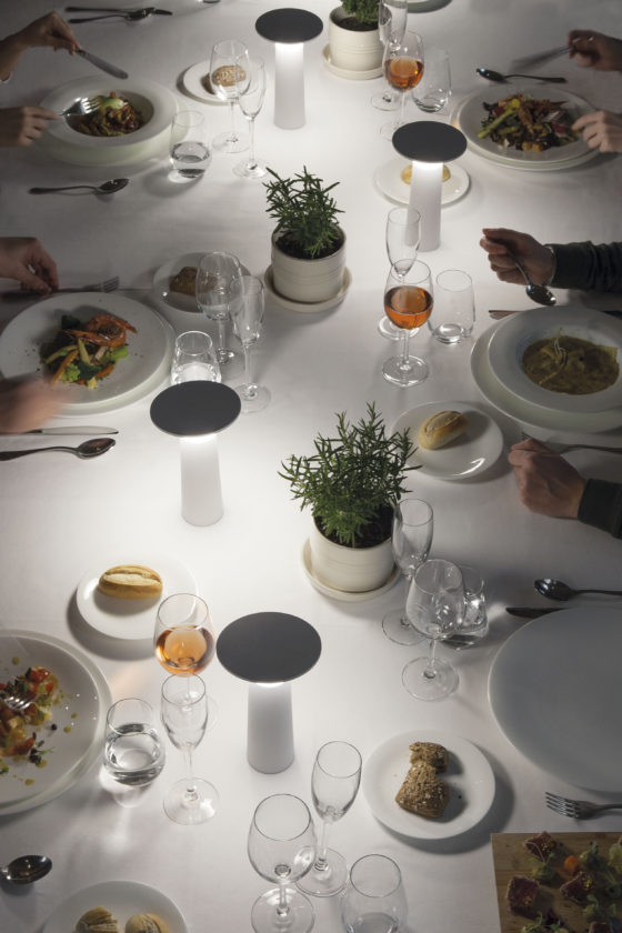 Cocktail light reminds a mushroom in its shape and it aimed at illuminating tablescapes