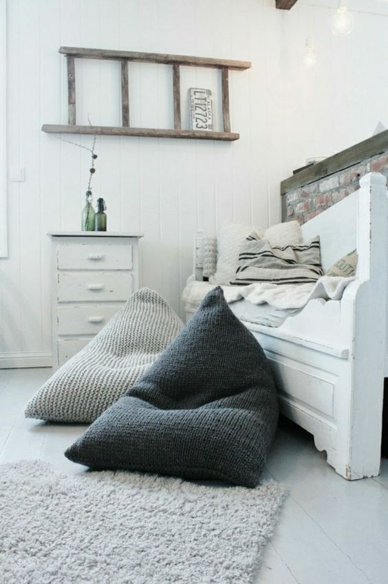 25 Bean Bag Chairs For Indoors And Outdoors DigsDigs