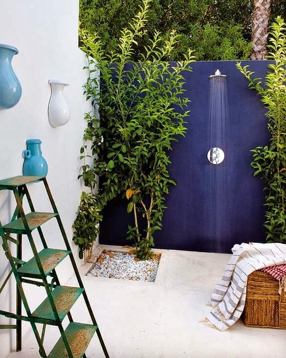 25 Outdoor Shower Decor Ideas To Try DigsDigs